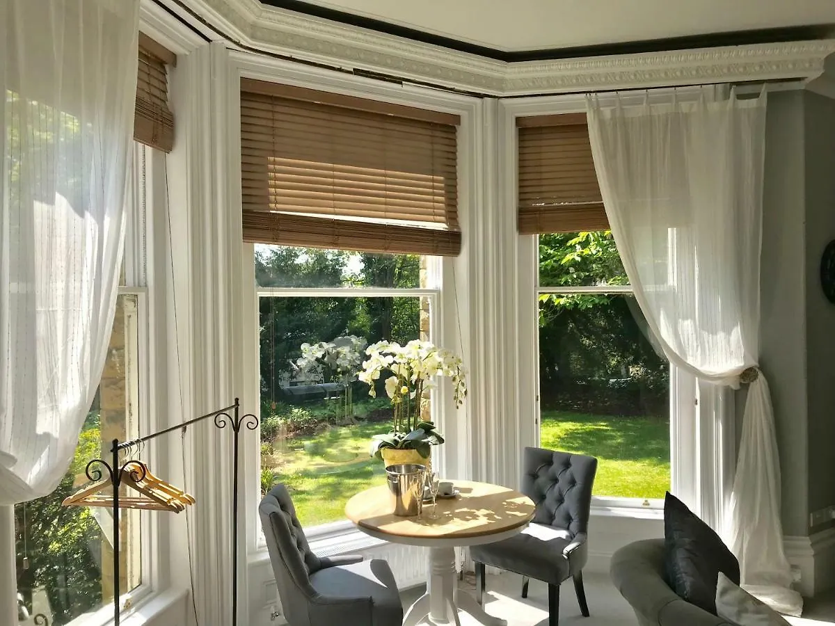 Ranmoor Serviced Apartments Garden Suite Sheffield