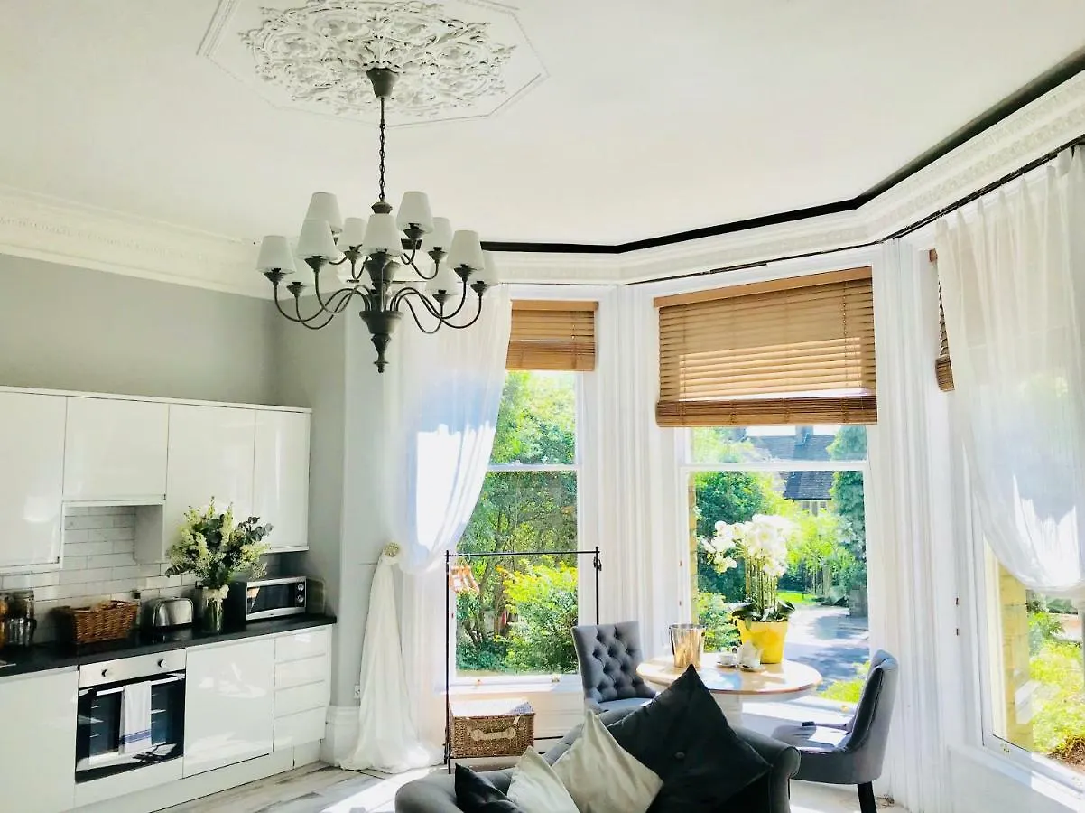 Ranmoor Serviced Apartments Garden Suite Sheffield